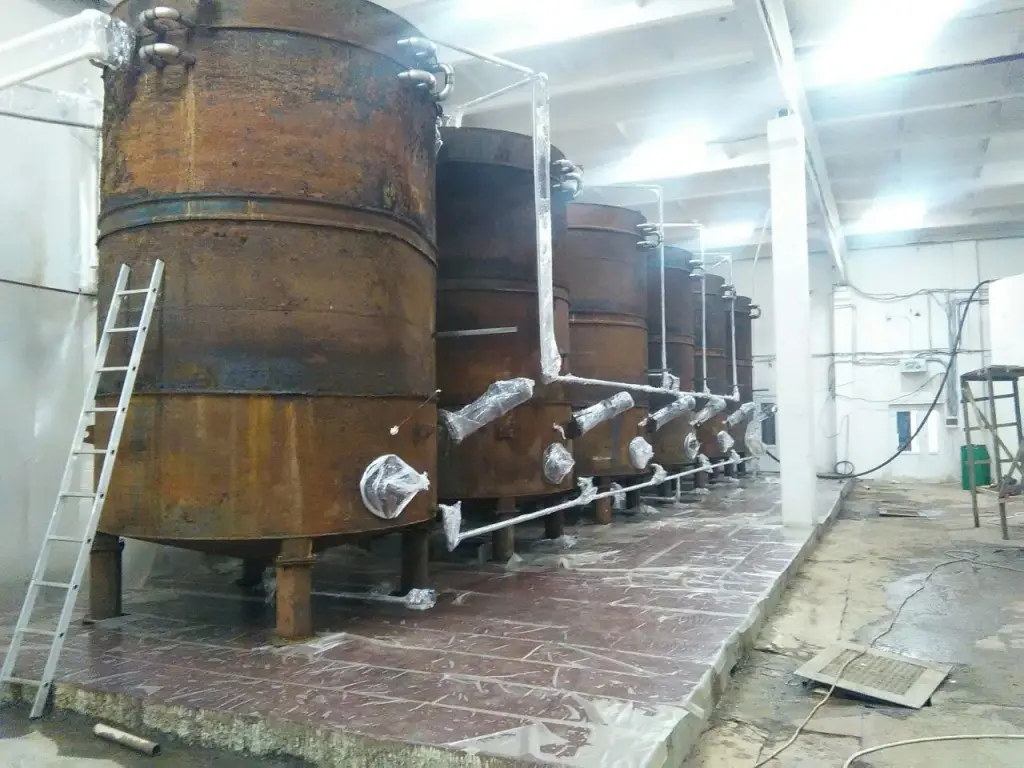 Напыление ППУ на объекте